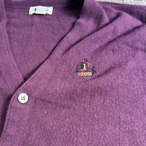 Vintage IZOD Sweater Mens Medium Purple Button Cardigan Crest Logo USA 80s - Picture 9 of 9